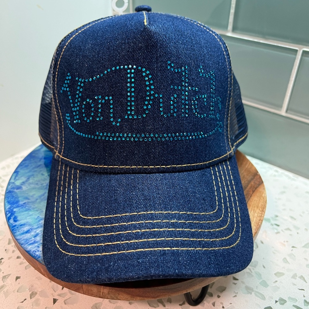 NWT Von Dutch Trucker Hat Navy Denim Blue Rhinestone Logo Snapback Mesh Cap